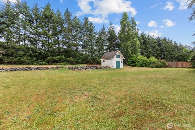 825 267th Street Ct E, Spanaway, WA 98387