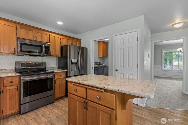 825 267th Street Ct E, Spanaway, WA 98387