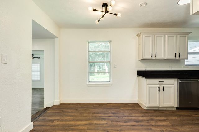 303 Yaupon Street, Sweeny, TX 77480