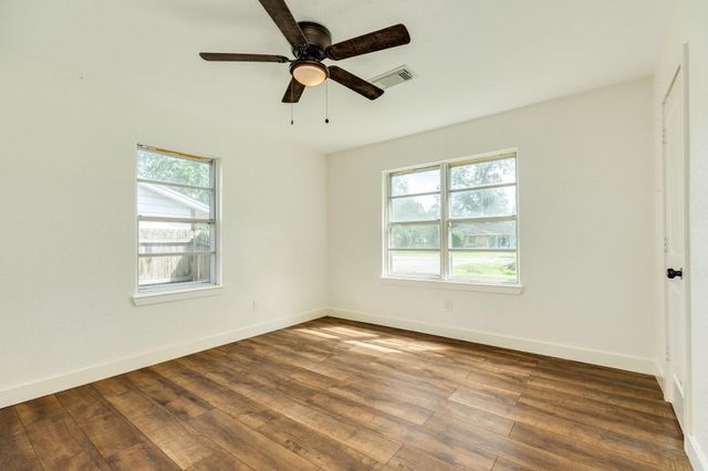 303 Yaupon Street, Sweeny, TX 77480