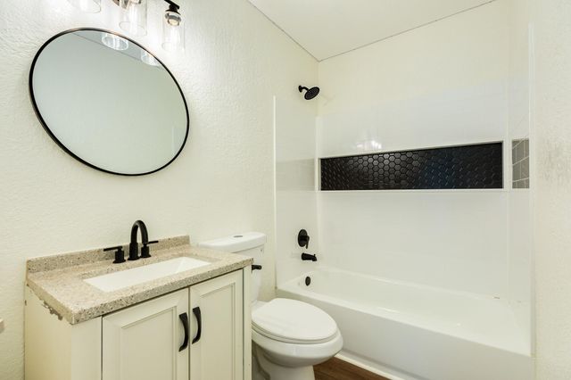 303 Yaupon Street, Sweeny, TX 77480