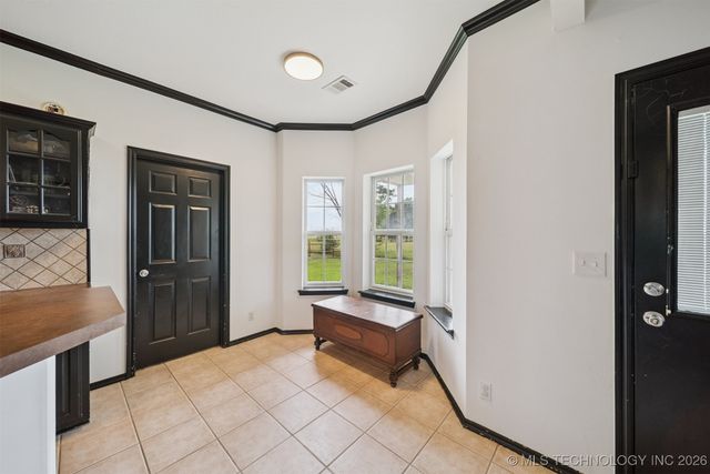 1018 W Evergreen Street, Skiatook, OK 74070