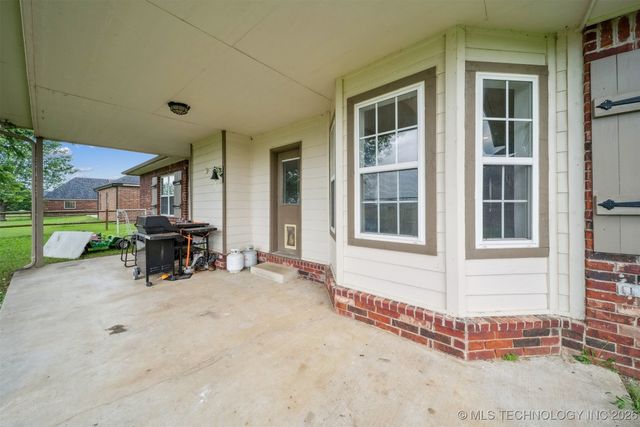 1018 W Evergreen Street, Skiatook, OK 74070