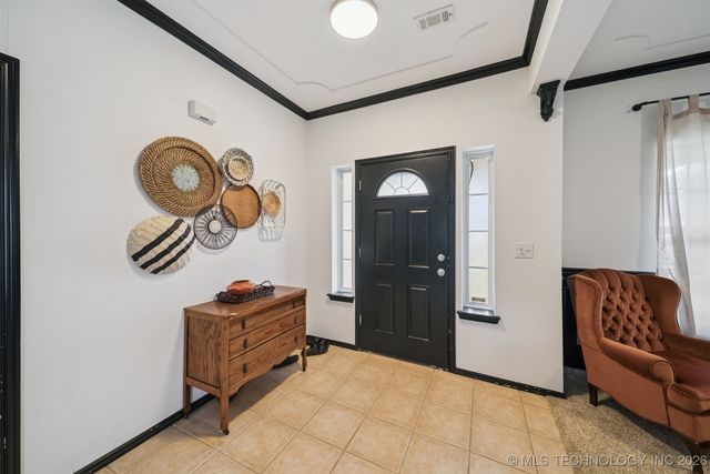 1018 W Evergreen Street, Skiatook, OK 74070