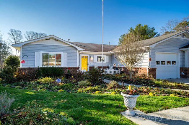 1 Wintry Drive, Hendersonville, NC 28792