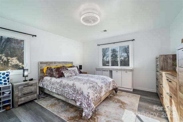 1 Wintry Drive, Hendersonville, NC 28792