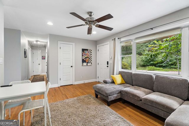 2503 Brentford Place, Decatur, GA 30032