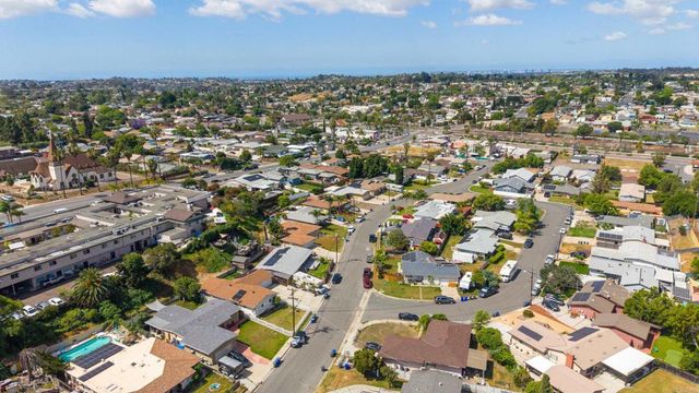 7907 Longdale, Lemon Grove, CA 91945