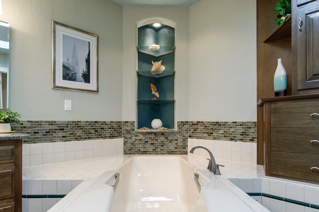 Image 62 of property listing at 5601 Planeta Court NE, Albuquerque, NM 87111
