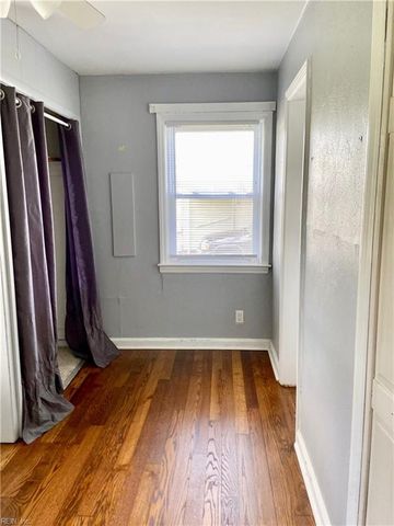 8024 W Glen RD, Norfolk, VA 23505