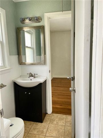 8024 W Glen RD, Norfolk, VA 23505