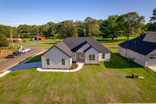 11 Calvados Court, Cabot, AR 72023