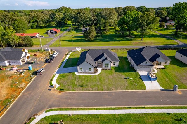 11 Calvados Court, Cabot, AR 72023