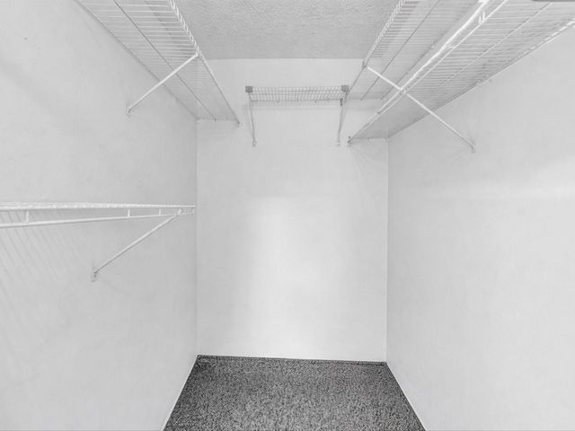 9041 Sunrise Lakes Boulevard 113, Sunrise, FL 33322