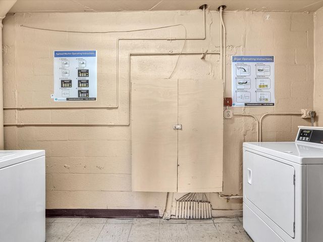 9041 Sunrise Lakes Boulevard 113, Sunrise, FL 33322