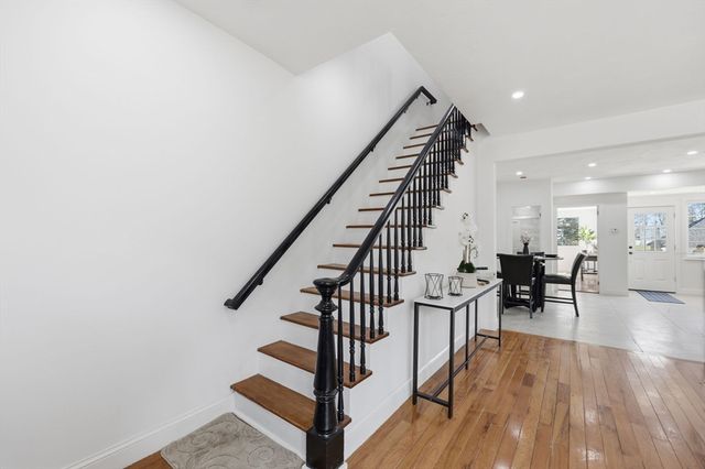 13 Green Ave, Westfield, MA 01085