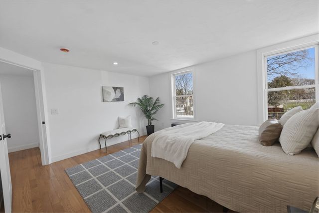 13 Green Ave, Westfield, MA 01085