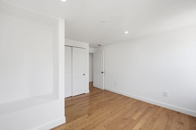 13 Green Ave, Westfield, MA 01085