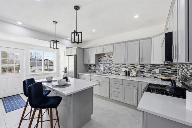 13 Green Ave, Westfield, MA 01085