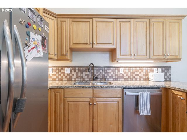 1902 Ne LUCY BELLE St, Mc Minnville, OR 97128