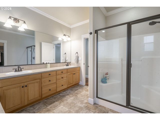 1902 Ne LUCY BELLE St, Mc Minnville, OR 97128