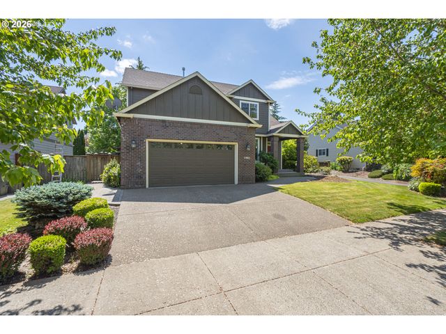 1902 Ne LUCY BELLE St, Mc Minnville, OR 97128