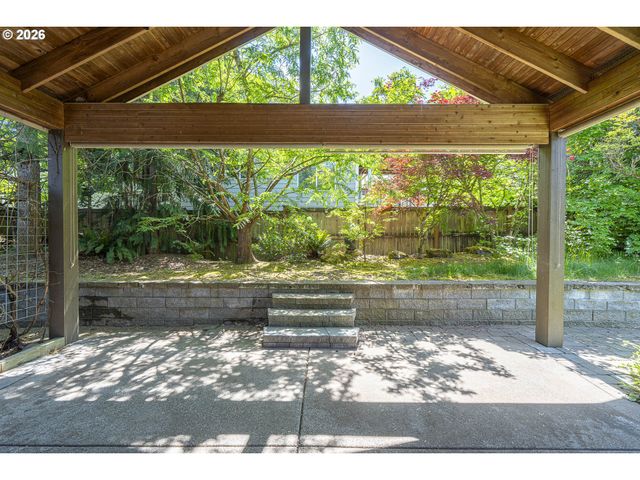 1902 Ne LUCY BELLE St, Mc Minnville, OR 97128