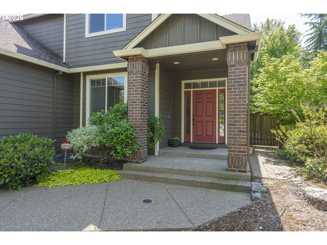 1902 Ne LUCY BELLE St, Mc Minnville, OR 97128