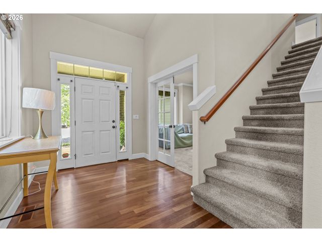 1902 Ne LUCY BELLE St, Mc Minnville, OR 97128