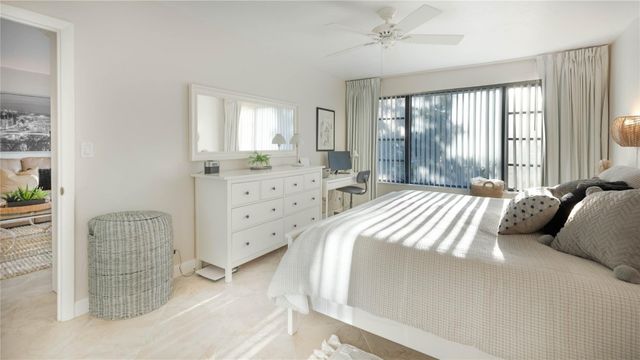 6060 S Falls Circle Drive 412, Lauderhill, FL 33319