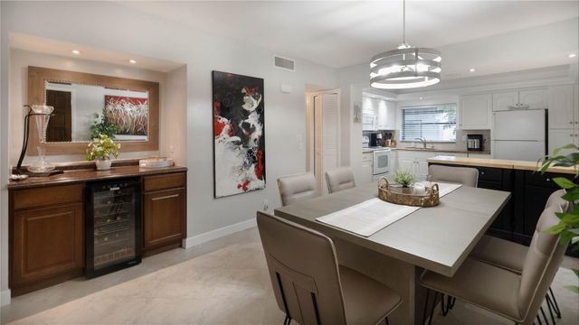 6060 S Falls Circle Drive 412, Lauderhill, FL 33319