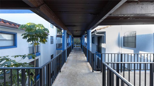 6060 S Falls Circle Drive 412, Lauderhill, FL 33319