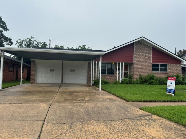 2611 Prairie Avenue, Pasadena, TX 77506