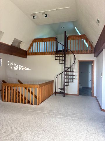 1903 E RIDGE HOLLOW DR, Bountiful, UT 84010