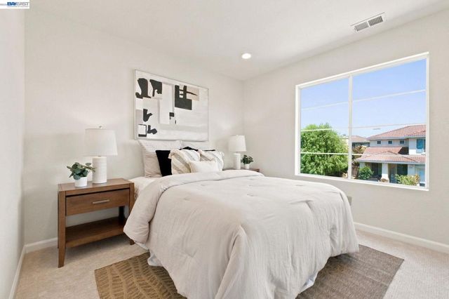 1895 Travertine Way, Union City, CA 94587