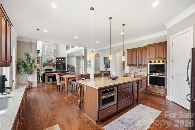 5104 Brynmar Drive, Waxhaw, NC 28173
