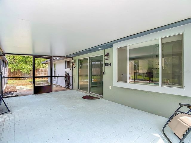 2041 SHADOW PINE DRIVE, Brandon, FL 33511