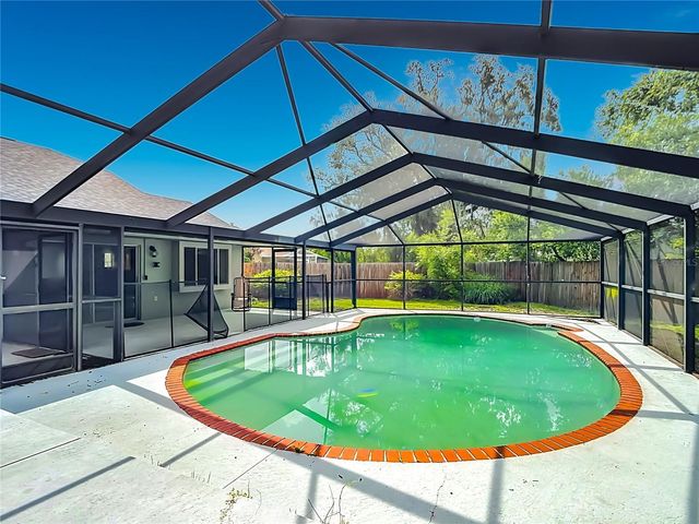 2041 SHADOW PINE DRIVE, Brandon, FL 33511