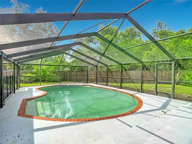 2041 SHADOW PINE DRIVE, Brandon, FL 33511