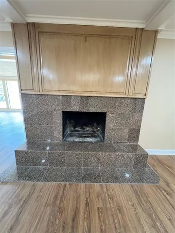 208 Shelmar Drive, Euless, TX 76039