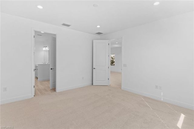 4580 SKYSAIL DR, Naples, FL 34120