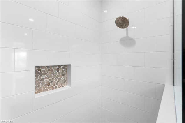 4580 SKYSAIL DR, Naples, FL 34120