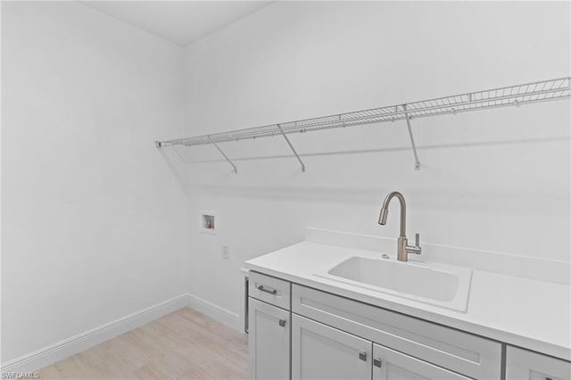 4580 SKYSAIL DR, Naples, FL 34120