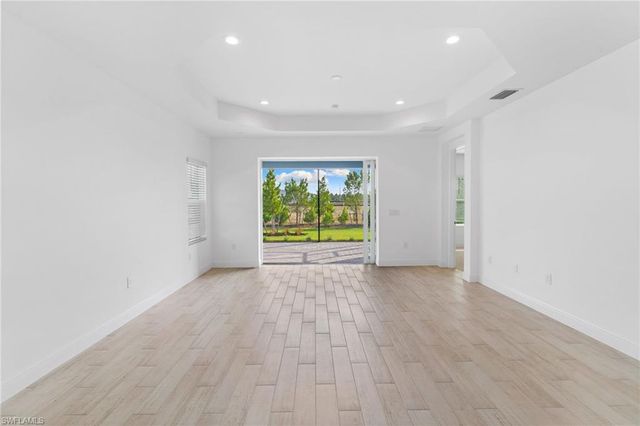 4580 SKYSAIL DR, Naples, FL 34120