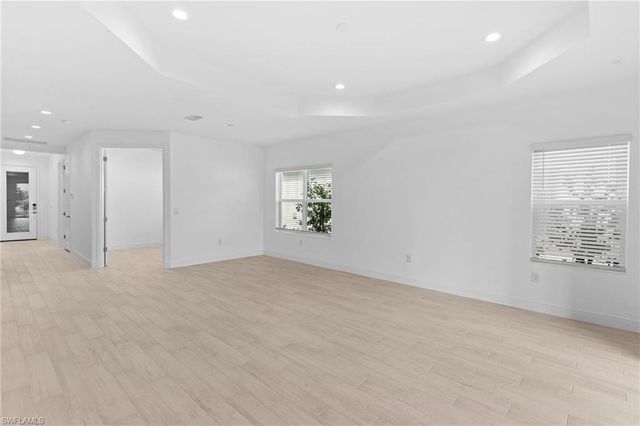 4580 SKYSAIL DR, Naples, FL 34120