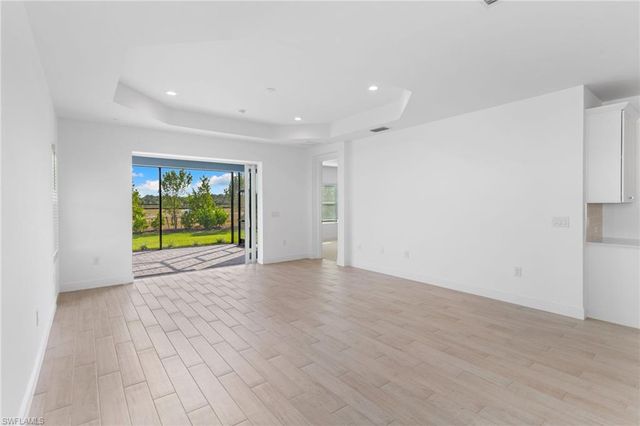 4580 SKYSAIL DR, Naples, FL 34120