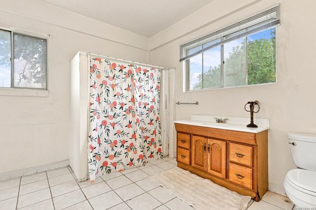 603 S SAN JOAQUIN AVE, San Antonio, TX 78237