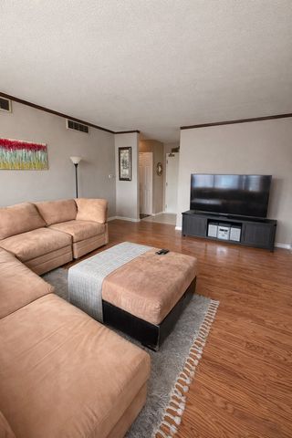 5500 Lincoln Avenue 507W, Morton Grove, IL 60053