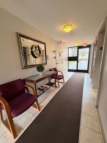 5500 Lincoln Avenue 507W, Morton Grove, IL 60053