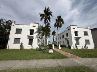 817 Tyler Street 8, Hollywood, FL 33019